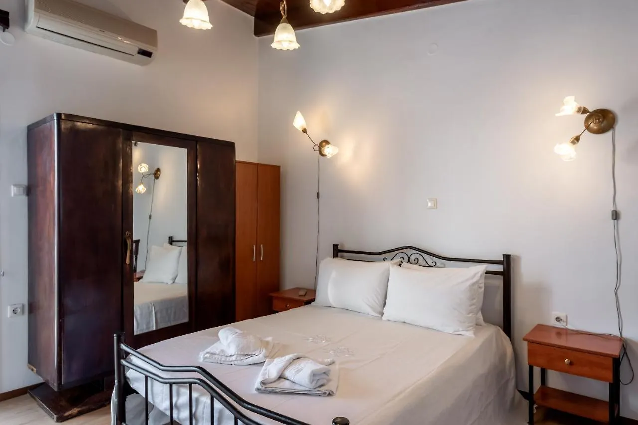 Aroni Cretan Comfortable House - Hamam Suites Aroni 0*, Aronion