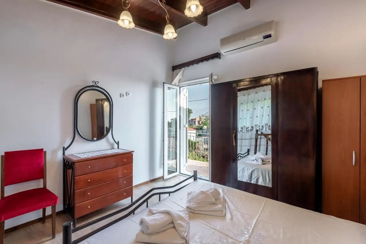 Aroni Cretan Comfortable House - Hamam Suites Aroni Aronion